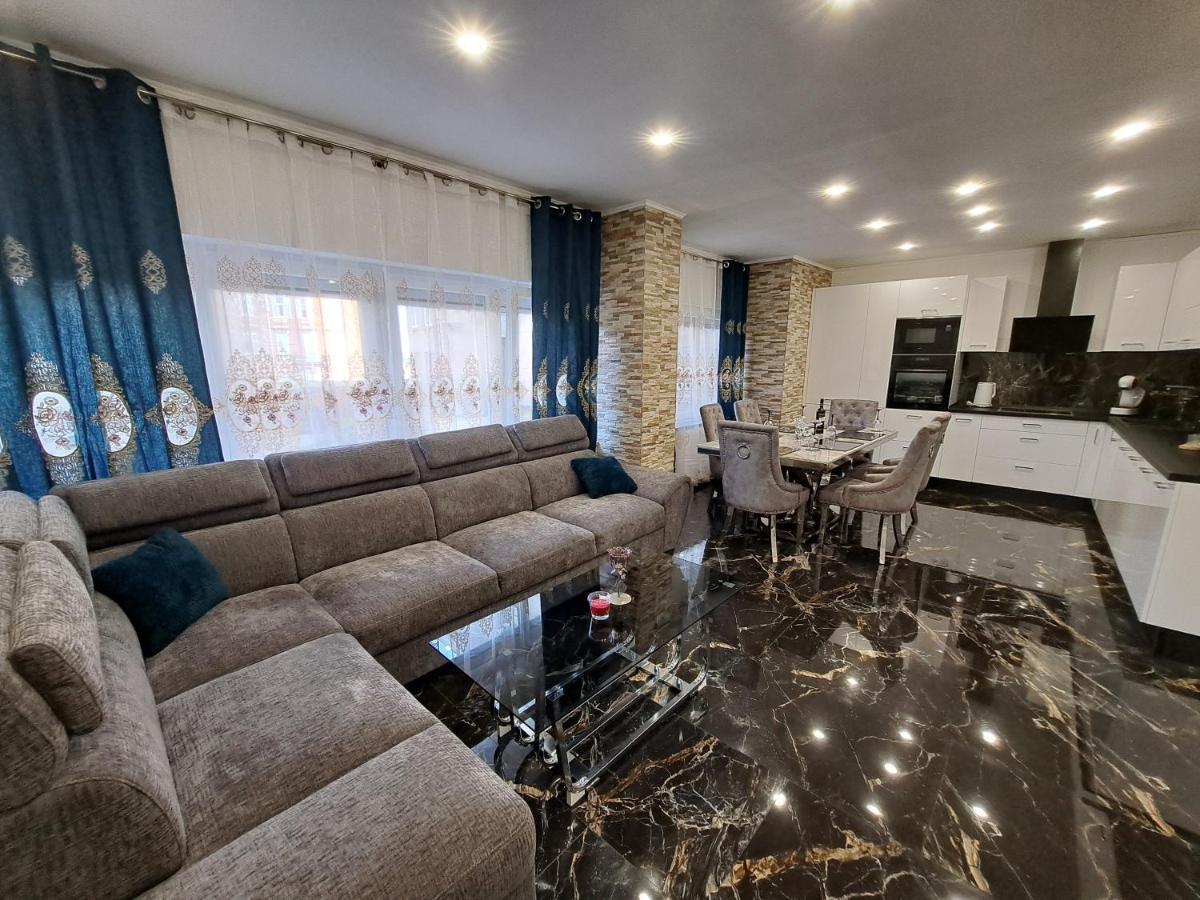 Apartment Monaco Rijeka Exterior foto