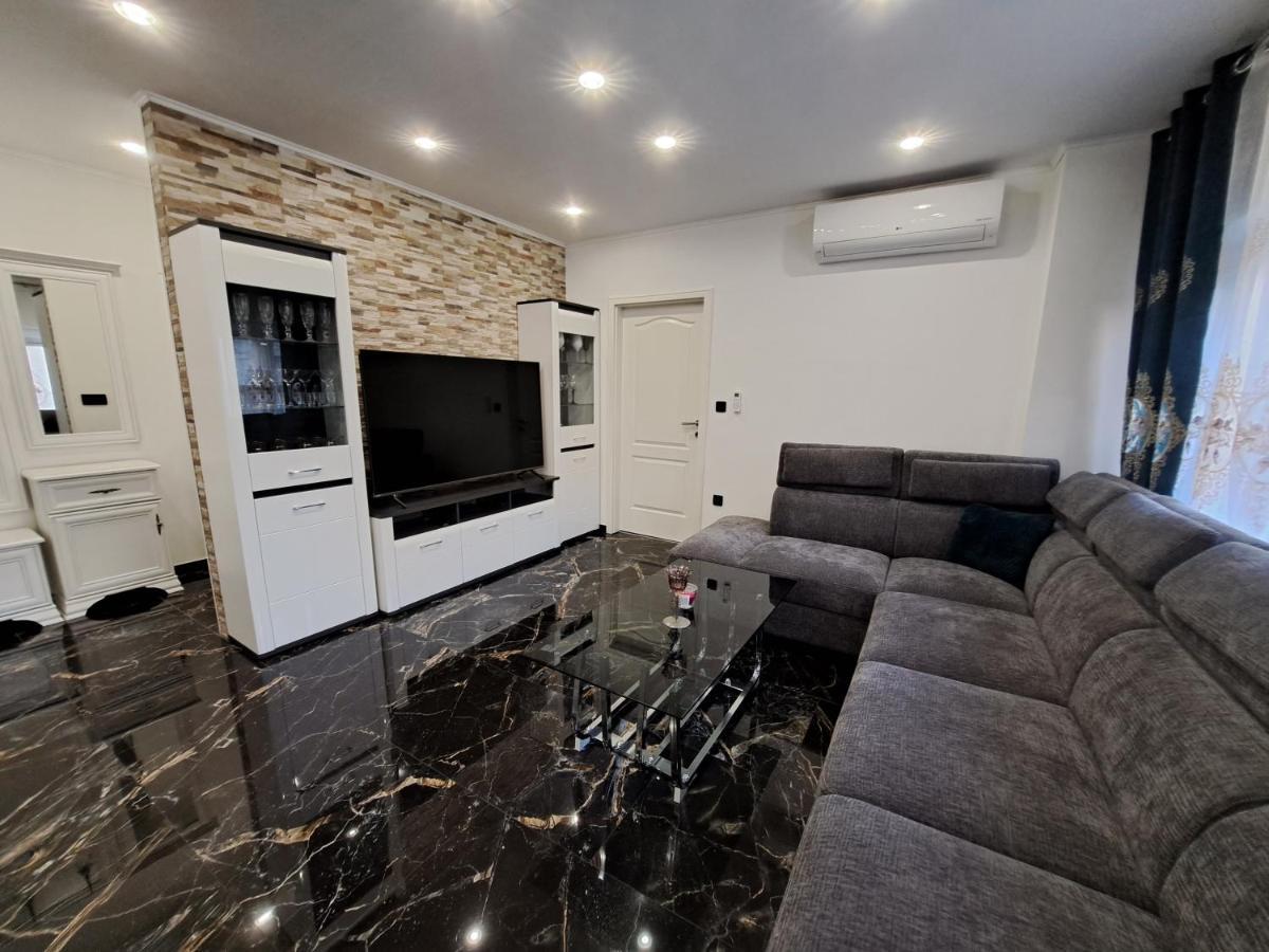 Apartment Monaco Rijeka Exterior foto