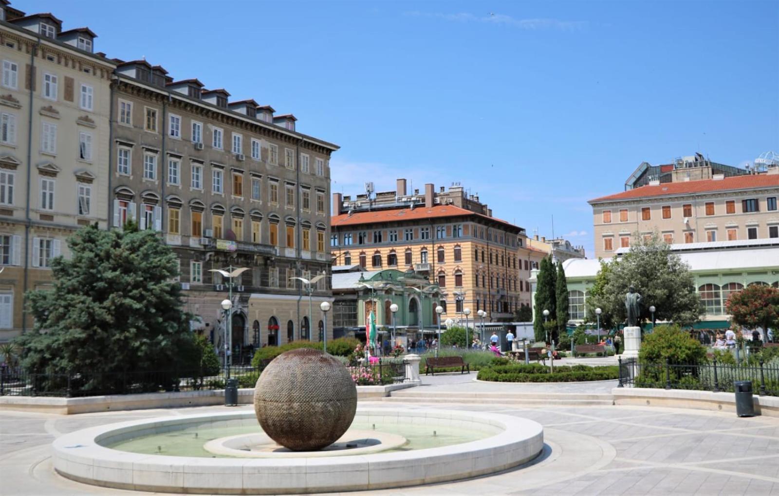 Apartment Monaco Rijeka Exterior foto